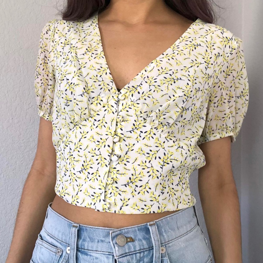 Floral white and yellow smocked crop top